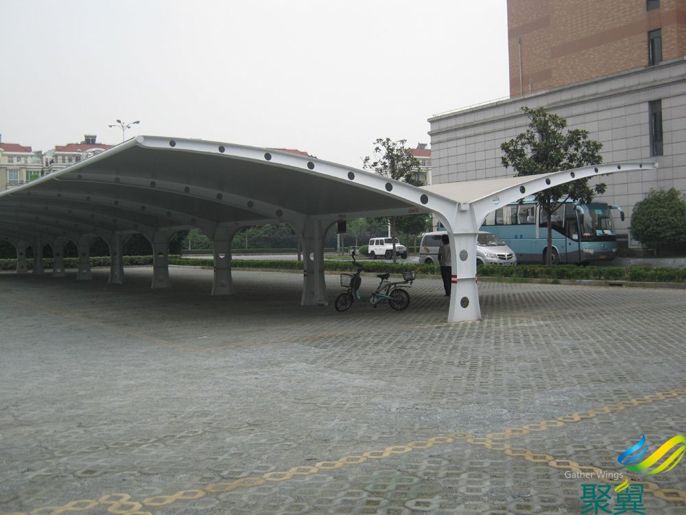 露天廣場兩排車位膜結構車棚