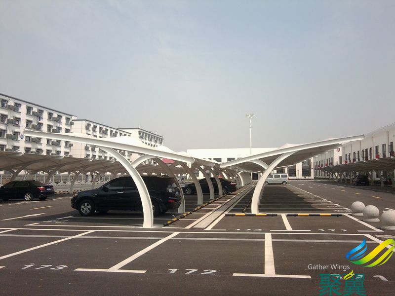 聚翼無錫膜結(jié)構(gòu)車棚 透光性好品質(zhì)卓越值得信賴