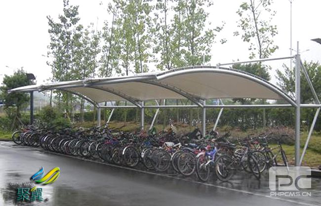 膜結構停車棚組裝拼接方法及膜結構停車棚張拉應用