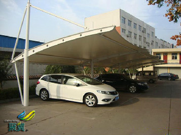 長(zhǎng)興膜結(jié)構(gòu)車棚廠家長(zhǎng)興膜結(jié)構(gòu)車棚1耐候性2抗沖擊