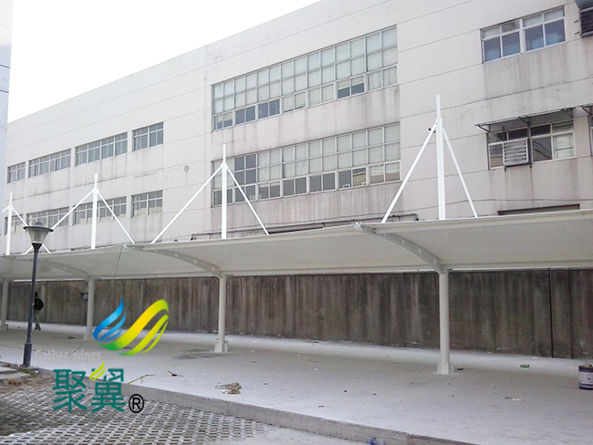 PVC膜材料強度高特點|膜結構車棚膜材柔軟性