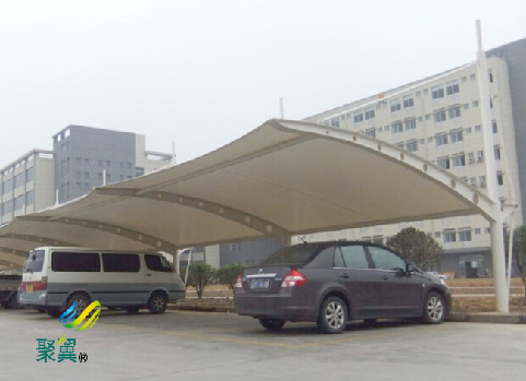 膜結構車棚擋雨功能|膜結構車棚安裝細節
