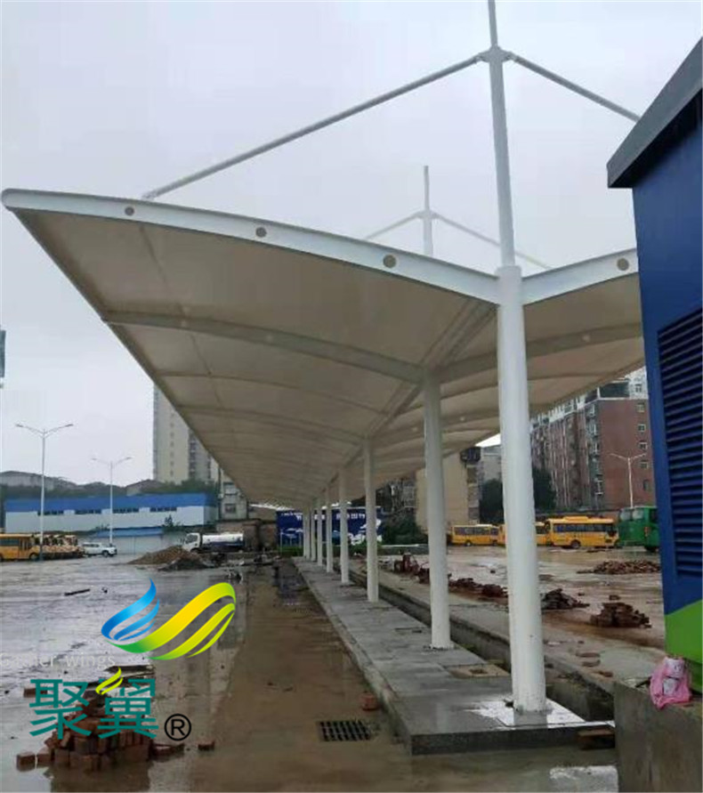 膜結(jié)構(gòu)停車棚雨棚地腳螺栓生銹的原因和預(yù)防辦法